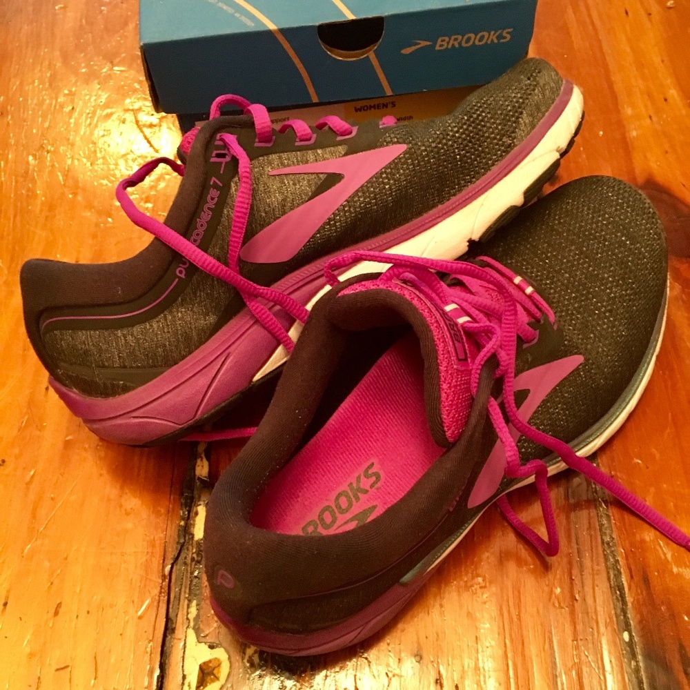 Brooks Sneakers Pure Cadence Size 8.5